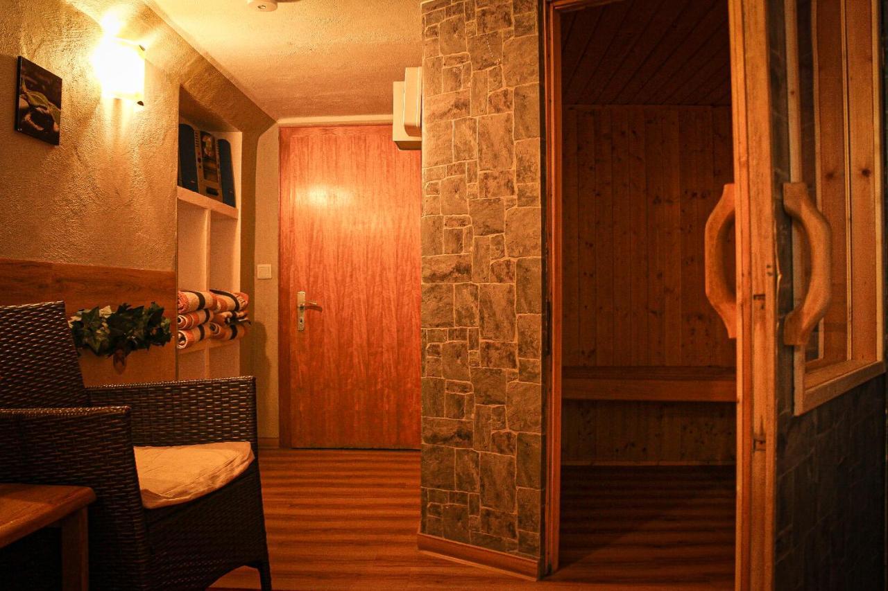 Bergkroenchen Winterberg - Sauna - 8Beds - Outdoor Bagian luar foto